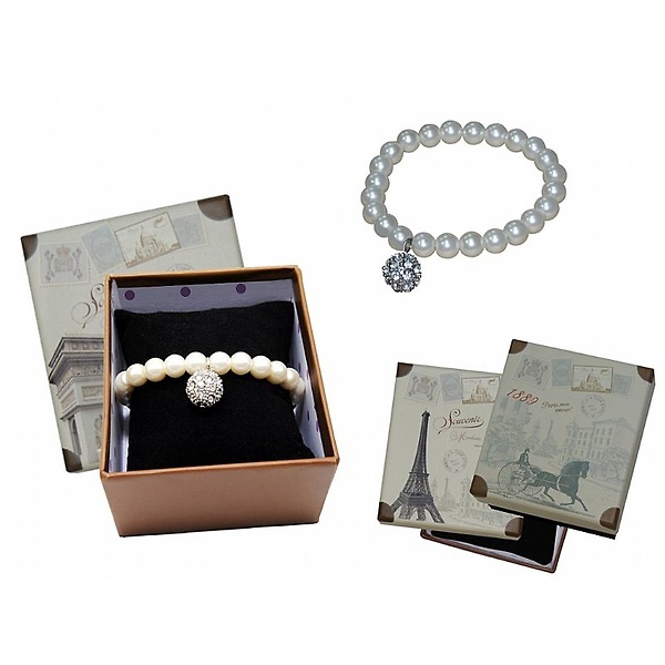 Detalle pulsera de perlas blancas con llamador 