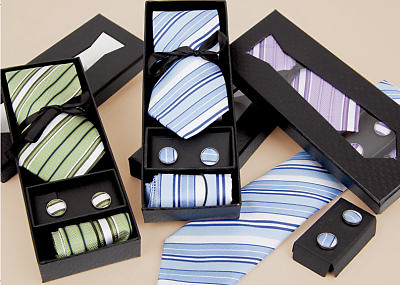 Set de corbata, gemelos y pañuelo 