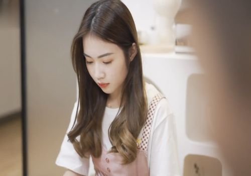 phim sex tre em Con bị ung thư sắp chết, bà má trẻ "chiều" con lần cuối